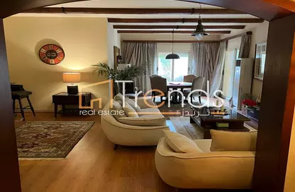 Apartment - 3 Bedrooms - 3 Bathrooms for sale in Mena Residence - South Investors Area - New Cairo City - Cairo