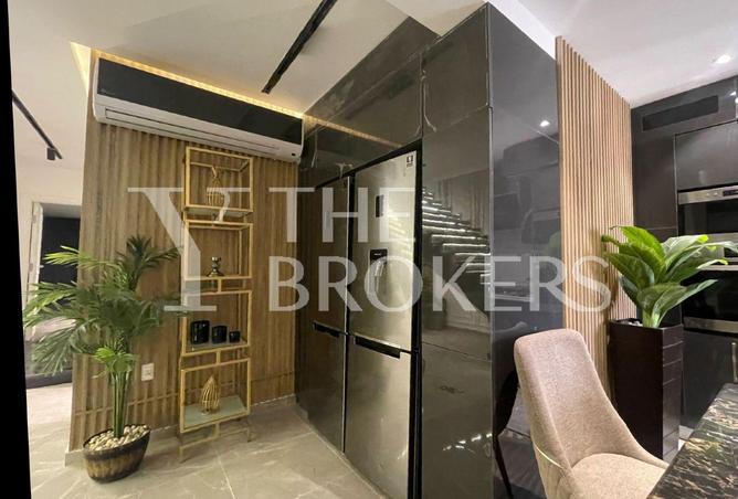 8021687 - Property Image 3