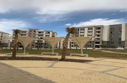 Apartment - 3 Bedrooms - 3 Bathrooms for sale in Hyde Park - 5th Settlement Compounds - The 5th Settlement - New Cairo City - Cairo