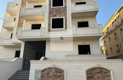 شقة - 3 غرف نوم - 2 حمامات للبيع في السياحية الاولى - التوسعات الشمالية - مدينة 6 أكتوبر - الجيزة