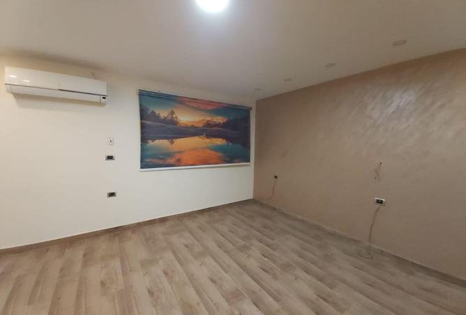 8389328 - Property Image 3