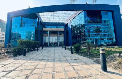 بناية كاملة - استوديو - 1 حمام للايجار في فى90 - شارع التسعين الشمالي - التجمع الخامس - مدينة القاهرة الجديدة - القاهرة