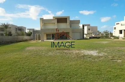 فيلا - 5 غرف نوم - 7 حمامات للبيع في هاسييندا باي - سيدي عبد الرحمن - الساحل الشمالي