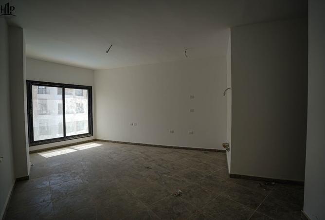 8042403 - Property Image 2