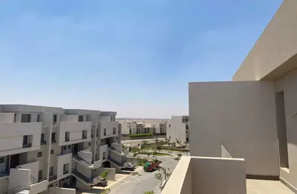 شقة - غرفة نوم - 1 حمام للبيع في كمبوند البروج - كمبوندات الشروق - مدينة الشروق - القاهرة