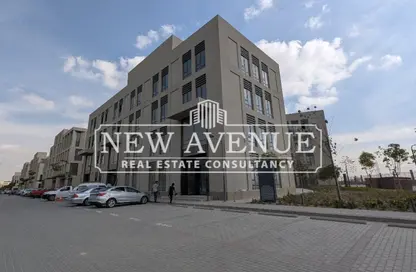 Office Space - Studio - 3 Bathrooms for sale in District 5 - 5th Settlement Compounds - The 5th Settlement - New Cairo City - Cairo