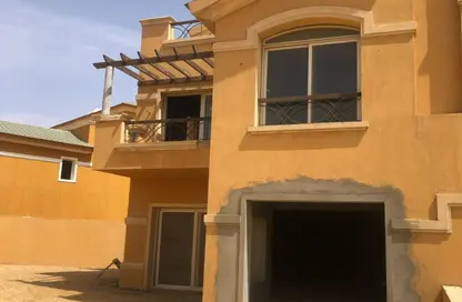 Villa - 5 Bedrooms - 5 Bathrooms for sale in Dyar Park - Ext North Inves Area - New Cairo City - Cairo