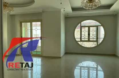 Apartment - 2 Bedrooms - 2 Bathrooms for rent in Mohammed Farid Axis - District 4 - The 5th Settlement - New Cairo City - Cairo