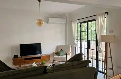 Apartment - 2 Bedrooms - 2 Bathrooms for rent in Sarayat Al Maadi - Hay El Maadi - Cairo