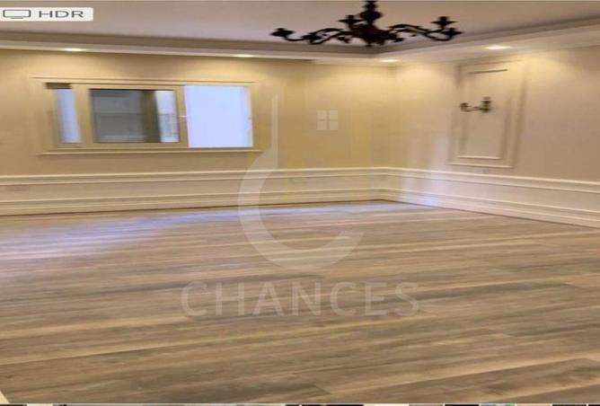 8246874 - Property Image 3