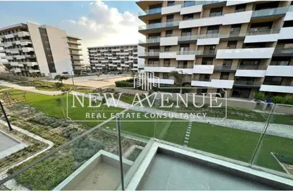 Apartment - 2 Bedrooms - 2 Bathrooms for sale in Al Burouj Compound - El Shorouk Compounds - Shorouk City - Cairo