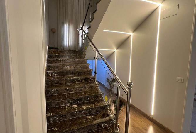 8038530 - Property Image 3