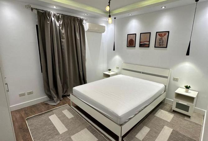 8242100 - Property Image 2