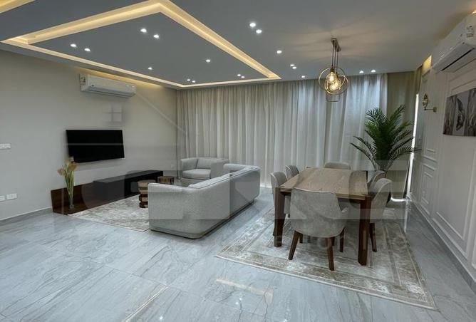 8304937 - Property Image 3