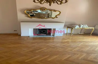 Apartment - 3 Bedrooms - 3 Bathrooms for rent in Al Kamel Mohamed St. - Zamalek - Cairo