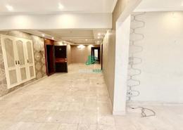 Apartment - 4 bedrooms - 3 bathrooms for للبيع in Street 254 - Degla - Hay El Maadi - Cairo
