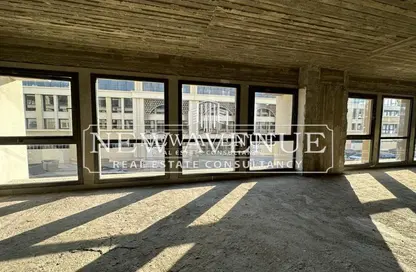 Office Space - Studio - 3 Bathrooms for rent in Mivida - 5th Settlement Compounds - The 5th Settlement - New Cairo City - Cairo