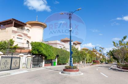 Villa - 7 Bedrooms - 6 Bathrooms for sale in King Mariout - Hay Al Amereyah - Alexandria