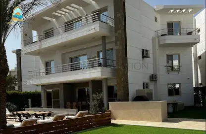 Villa - 6 Bedrooms - 5 Bathrooms for sale in Hurghada - Red Sea