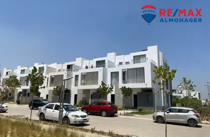 تاون هاوس - 3 غرف نوم - 4 حمامات للبيع في جولز - طريق مصر اسكندرية الصحراوي - مدينة 6 أكتوبر - الجيزة