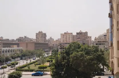 Apartment - 3 Bedrooms - 2 Bathrooms for sale in Tahseen Farghaly St. - 1st Zone - Nasr City - Cairo