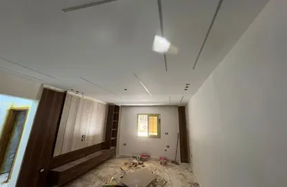 Apartment - 3 Bedrooms - 2 Bathrooms for sale in Gate 3 old - Khafre - Hadayek El Ahram - Giza