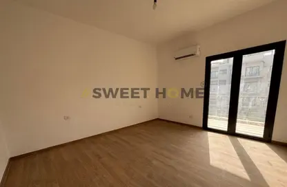Apartment - 3 Bedrooms - 3 Bathrooms for rent in Moon Residences - Fifth Square - The 5th Settlement - New Cairo City - Cairo