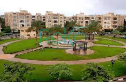 Apartment - 3 Bedrooms - 3 Bathrooms for sale in The Courtyards - Sheikh Zayed Compounds - Sheikh Zayed City - Giza
