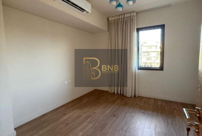 8376006 - Property Image 3