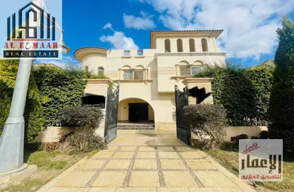 Villa - 5 Bedrooms - 7 Bathrooms for sale in Royal City - Sheikh Zayed Compounds - Sheikh Zayed City - Giza