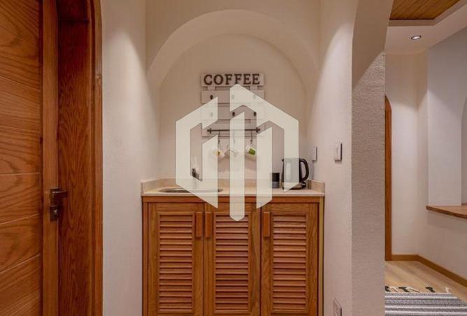 8063301 - Property Image 3