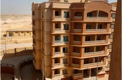Apartment - 3 Bedrooms - 2 Bathrooms for sale in Univ  and  Schools Area - 5th Settlement Compounds - The 5th Settlement - New Cairo City - Cairo