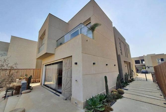 8081390 - Property Main Image