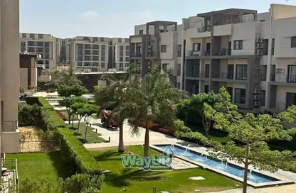 Apartment - 2 Bedrooms - 2 Bathrooms for sale in Moon Residences - Fifth Square - The 5th Settlement - New Cairo City - Cairo