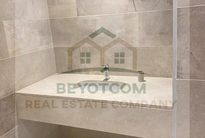 7862300 - Property Image 2