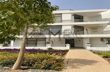 Apartment - 2 Bedrooms - 2 Bathrooms for sale in Tag Sultan - Ring Road - Cairo