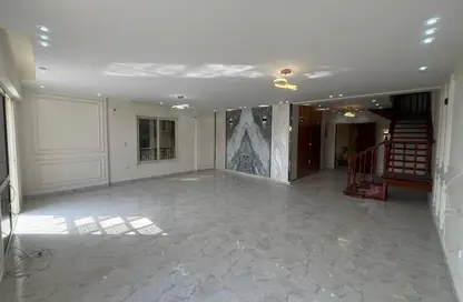 Apartment - 3 Bedrooms - 3 Bathrooms for sale in Lebanon St. - Mohandessin - Giza
