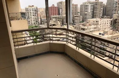 Apartment - 4 Bedrooms - 2 Bathrooms for sale in Ibrahim Al Refaey St. - 8th Zone - Nasr City - Cairo