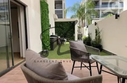 Apartment - 2 Bedrooms - 2 Bathrooms for sale in Lake View Residence - 5th Settlement Compounds - The 5th Settlement - New Cairo City - Cairo