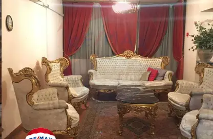 Apartment - 3 Bedrooms - 3 Bathrooms for rent in Al Moaskar Al Romani St. - Roushdy - Hay Sharq - Alexandria