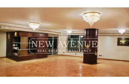 Apartment - 3 Bedrooms - 3 Bathrooms for sale in Almaza St. - Almazah - Heliopolis - Masr El Gedida - Cairo