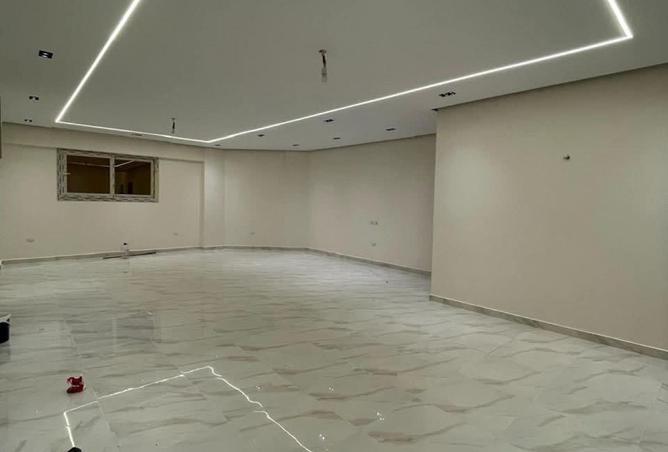 7998330 - Property Image 2
