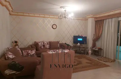 شقة - 3 غرف نوم - 1 حمام للبيع في شارع البرامكه - الحديقة الدولية - الحي السابع - مدينة نصر - القاهرة