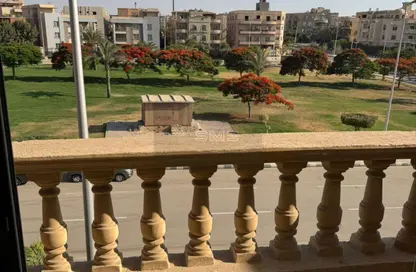 شقة - 6 غرف نوم - 6 حمامات للبيع في شارع عمر خورشيد - البنفسج 10 - البنفسج - مدينة القاهرة الجديدة - القاهرة