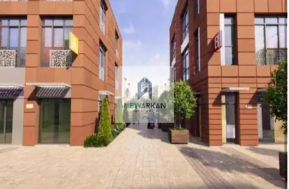 Office Space - Studio - 2 Bathrooms for rent in The Courtyard - 12th District - Sheikh Zayed City - Giza