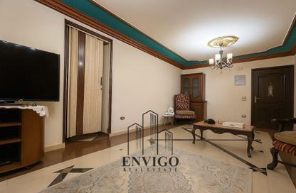 Apartment - 3 Bedrooms - 1 Bathroom for sale in Abdel Hay Hegazy St. - 8th Zone - Nasr City - Cairo