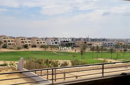 فيلا - 7 غرف نوم - 8 حمامات للبيع في جولف فيوز - طريق مصر اسكندرية الصحراوي - مدينة 6 أكتوبر - الجيزة