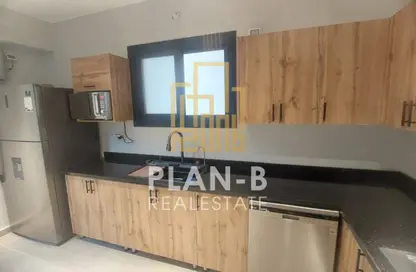 دوبلكس - 3 غرف نوم - 4 حمامات للايجار في أو ويست - كمبوندات 6 أكتوبر - مدينة 6 أكتوبر - الجيزة