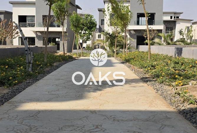 8075648 - Property Image 2