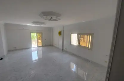 Apartment - 3 Bedrooms - 2 Bathrooms for rent in Al Bostan St. - 9th District - Sheikh Zayed City - Giza